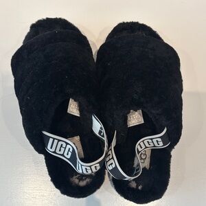 UGG Black Fuzzy Slides